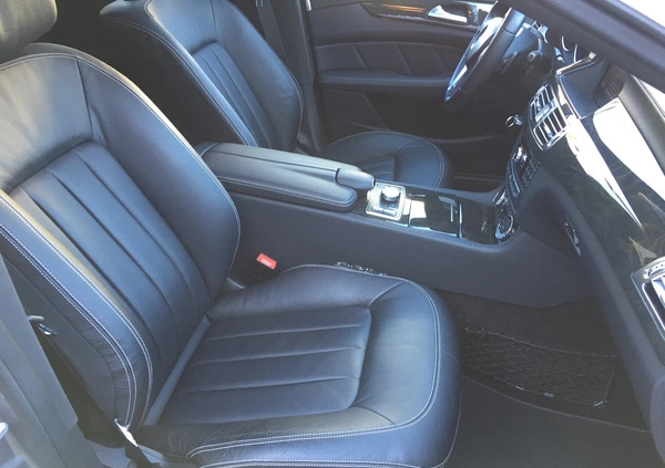 Mercedes-Benz CLS cena 85000 przebieg: 147500, rok produkcji 2012 z Garwolin małe 172